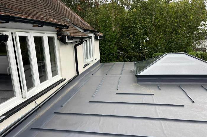 Flat roofing contractors near me